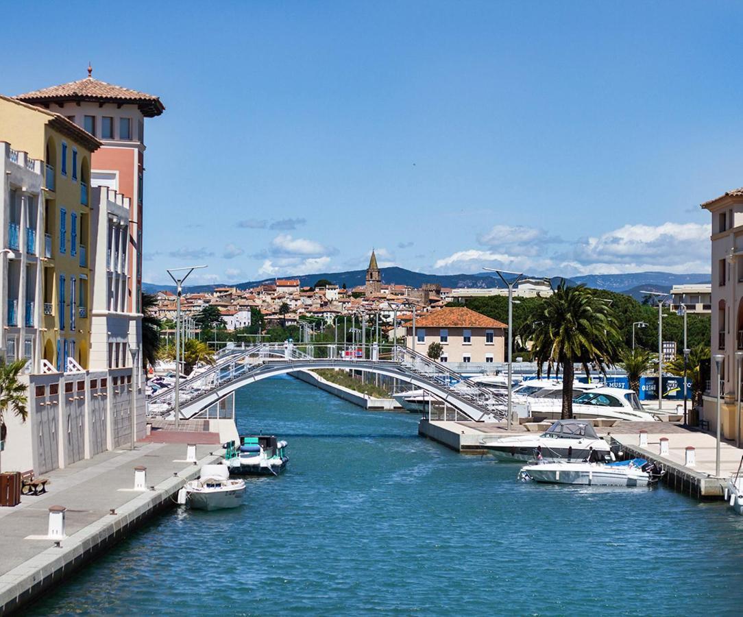 Apartamento Splendide Studio au cœur historique de Fréjus Exterior foto